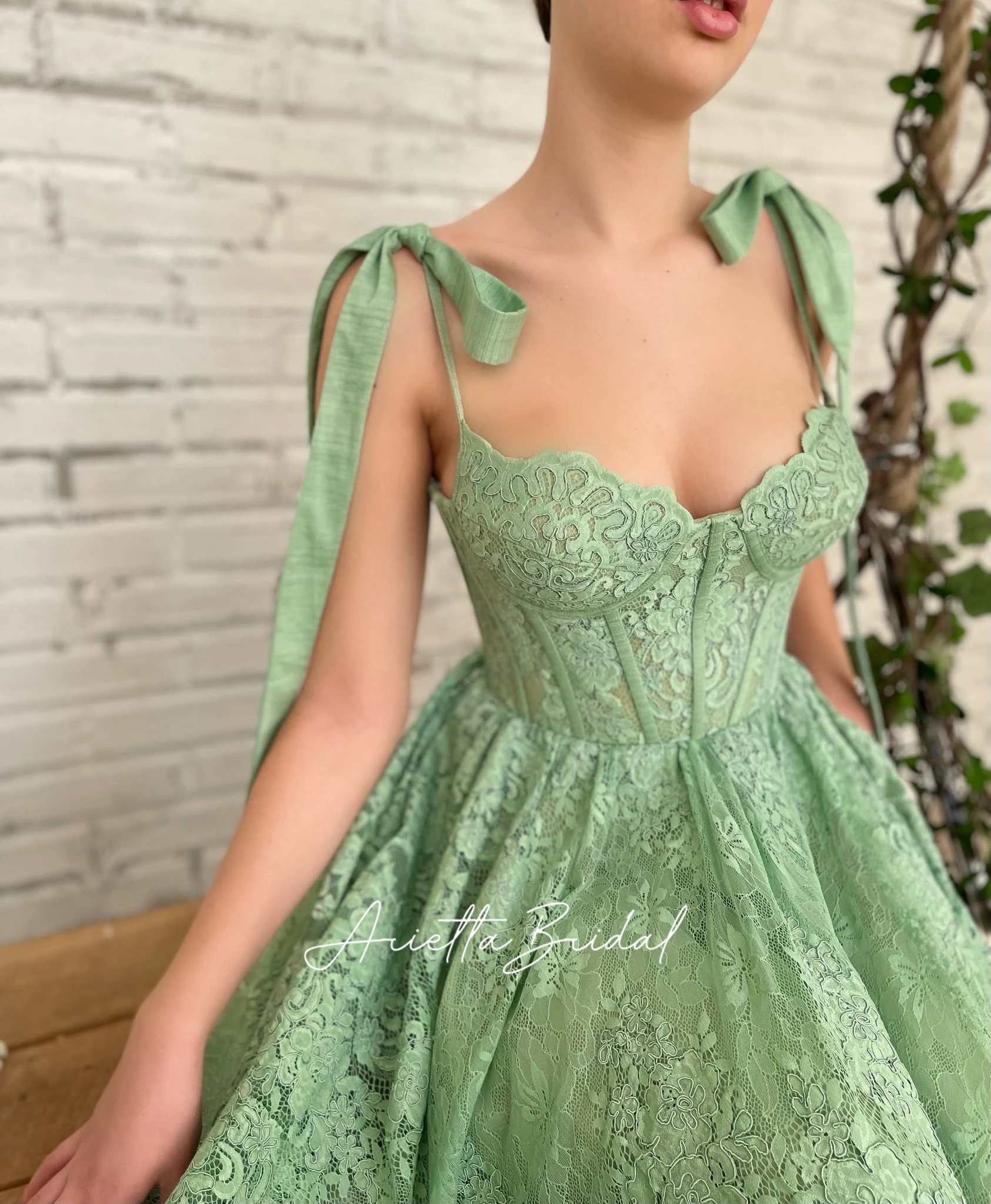 Ариетта, Зеленые кружевные платья миди для выпускного вечера с милым бантом на бретельках, вечерние платья трапециевидной формы чайной длины с карманами, платье для официальных мероприятий